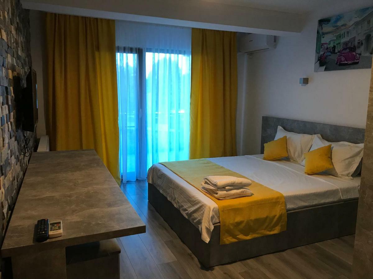 Mav Boutique Villa Западен Ефорие Екстериор снимка